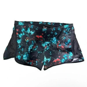 Women’s Old Navy Active Shorts With Geometric Print Size XL